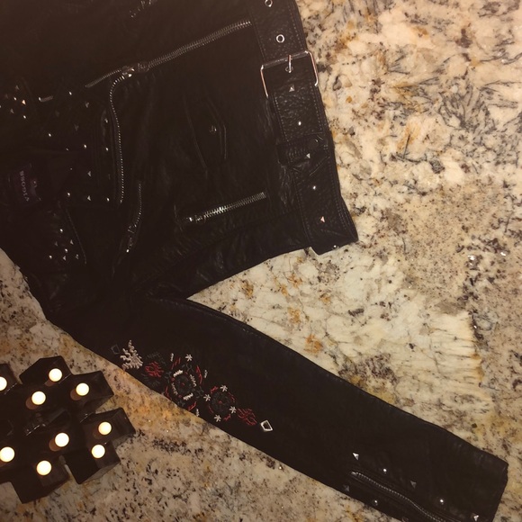 Leather Jacket!!! - Picture 1 of 8